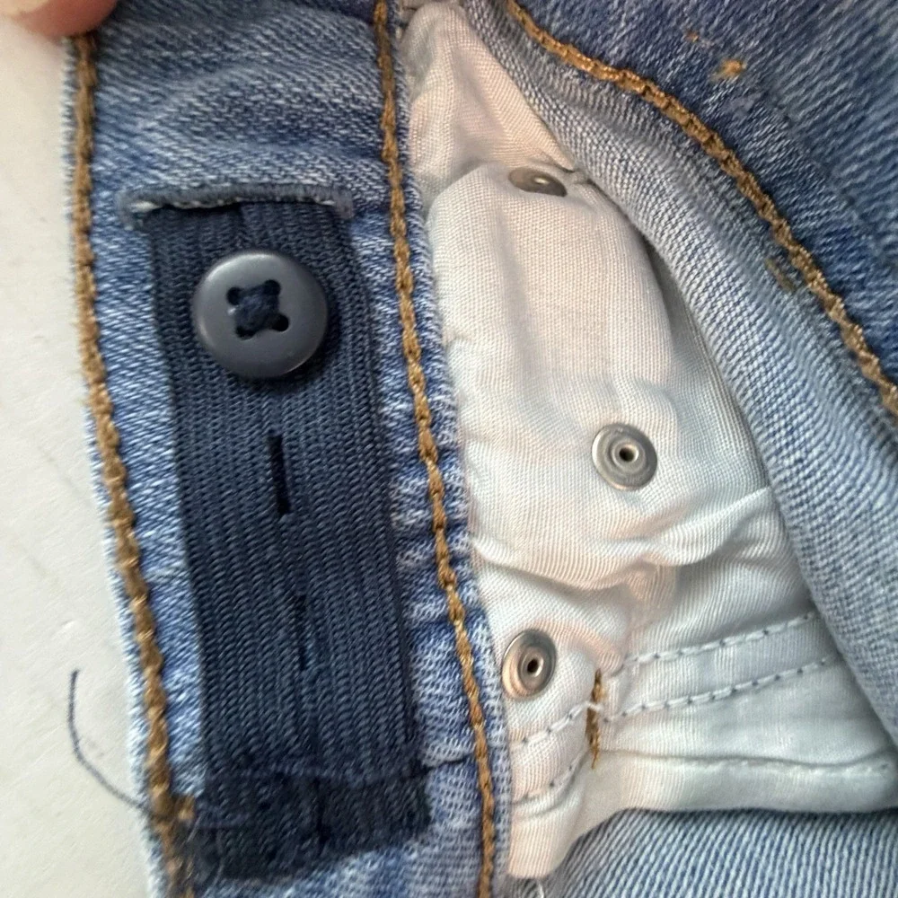 Jordache Distressed Cut Off Denim Shorts Button Fly 5 Pocket Girls Size 10